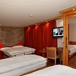 Otel Phoenix