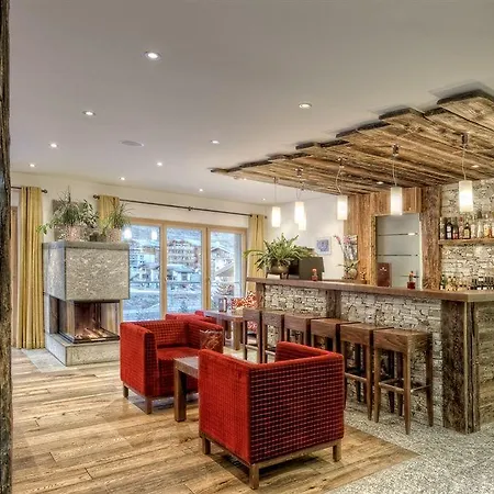 The Phoenix Fitness & Free Access At Alpen 3*