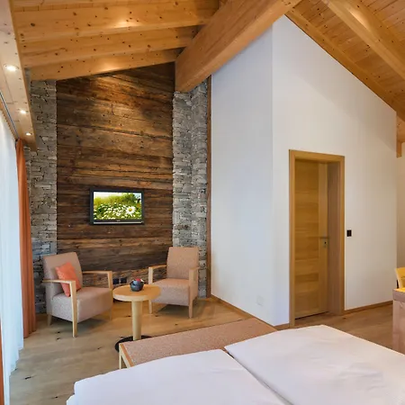 Phoenix 3* Церматт