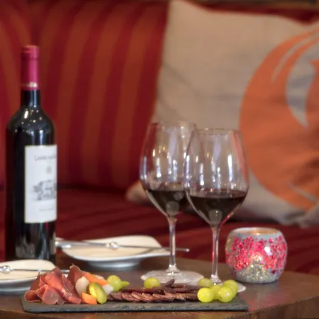 Phoenix Готель