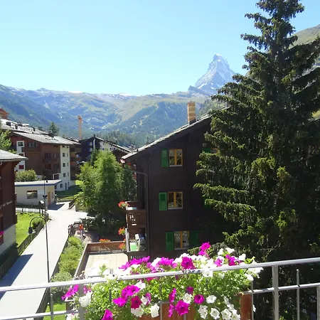 فندق The Phoenix Fitness & Free Access At Alpen 3*