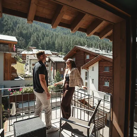 The Phoenix Fitness & Free Access At Alpen Zermatt