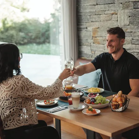 The Phoenix Fitness & Free Access At Alpen Szálloda 3*