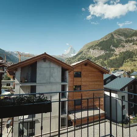 The Phoenix Fitness & Free Access At Alpen 3* Zermatt