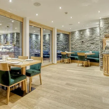 The Phoenix Fitness & Free Access At Alpen Zermatt