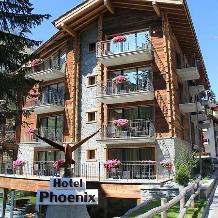 Phoenix Готель