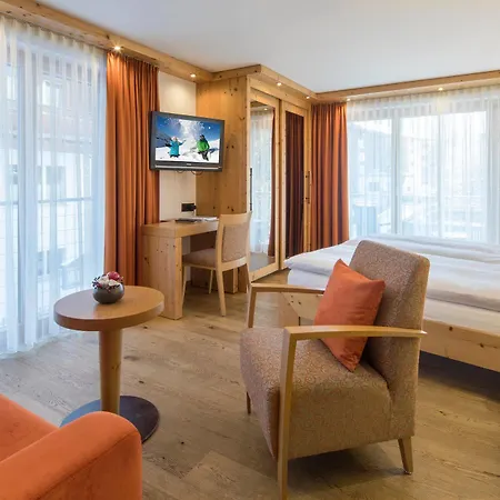 Phoenix 3* Церматт