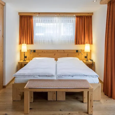 Hotel Phoenix 3*