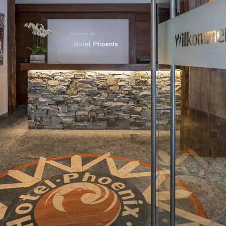 Hotel Phoenix 3*